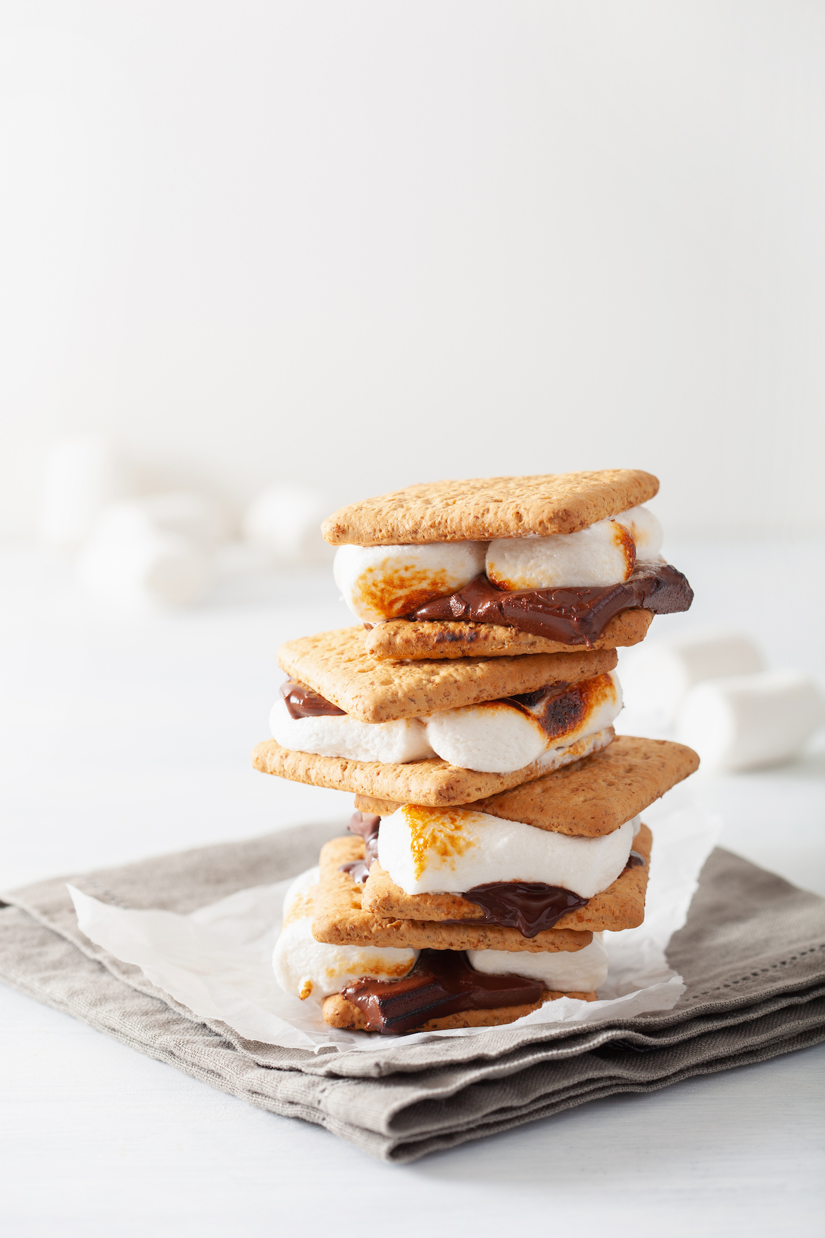 One-Bowl Honey Graham Crackers | Stacie Billis