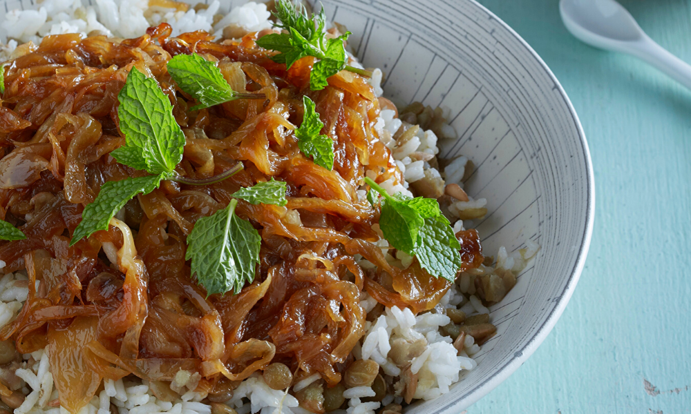 An easy recipe for Mujadara, a wonderfully spiced Rice and Lentil Pilaf with Caramelized Onions | Stacie Billis